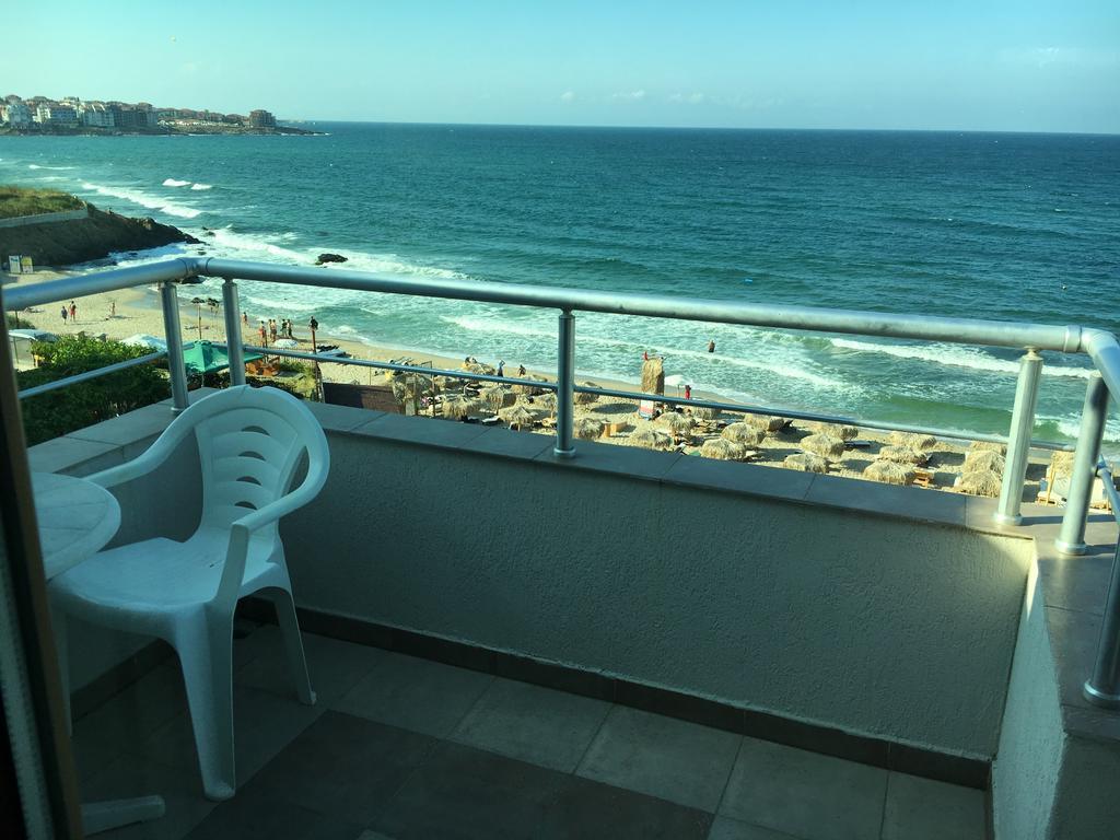 Black Sea Paradise Hotel โซโซโปล ภายนอก รูปภาพ