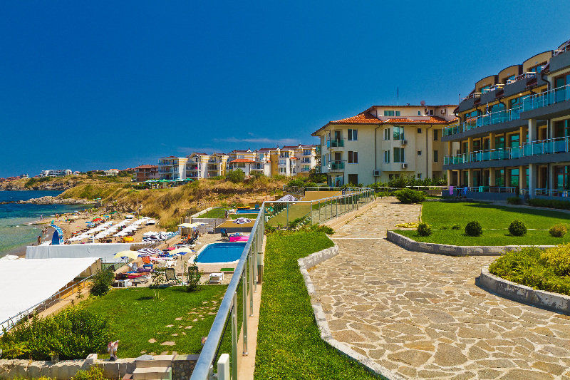Black Sea Paradise Hotel โซโซโปล ภายนอก รูปภาพ